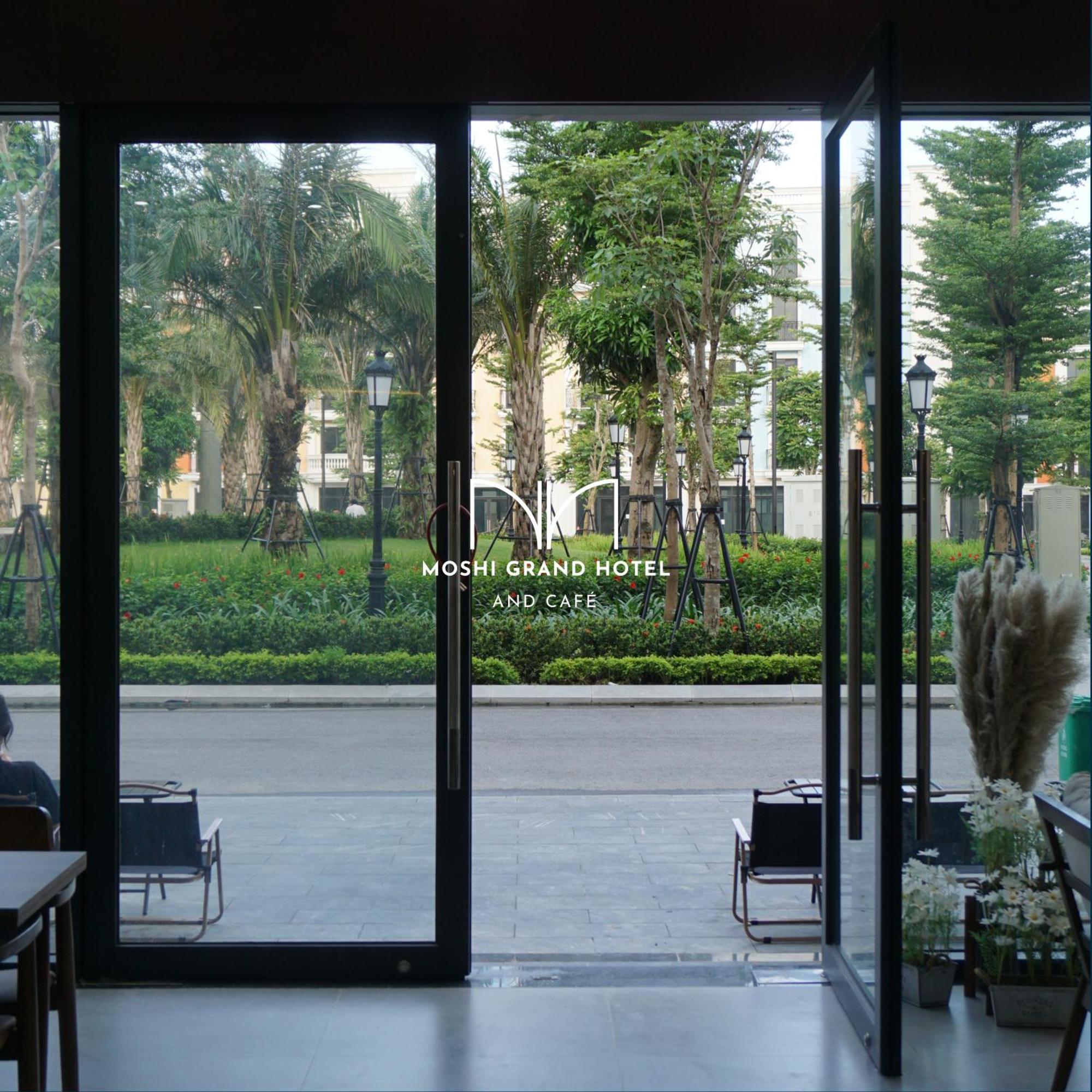 Moshi Grand Hotel Sam Son Bagian luar foto