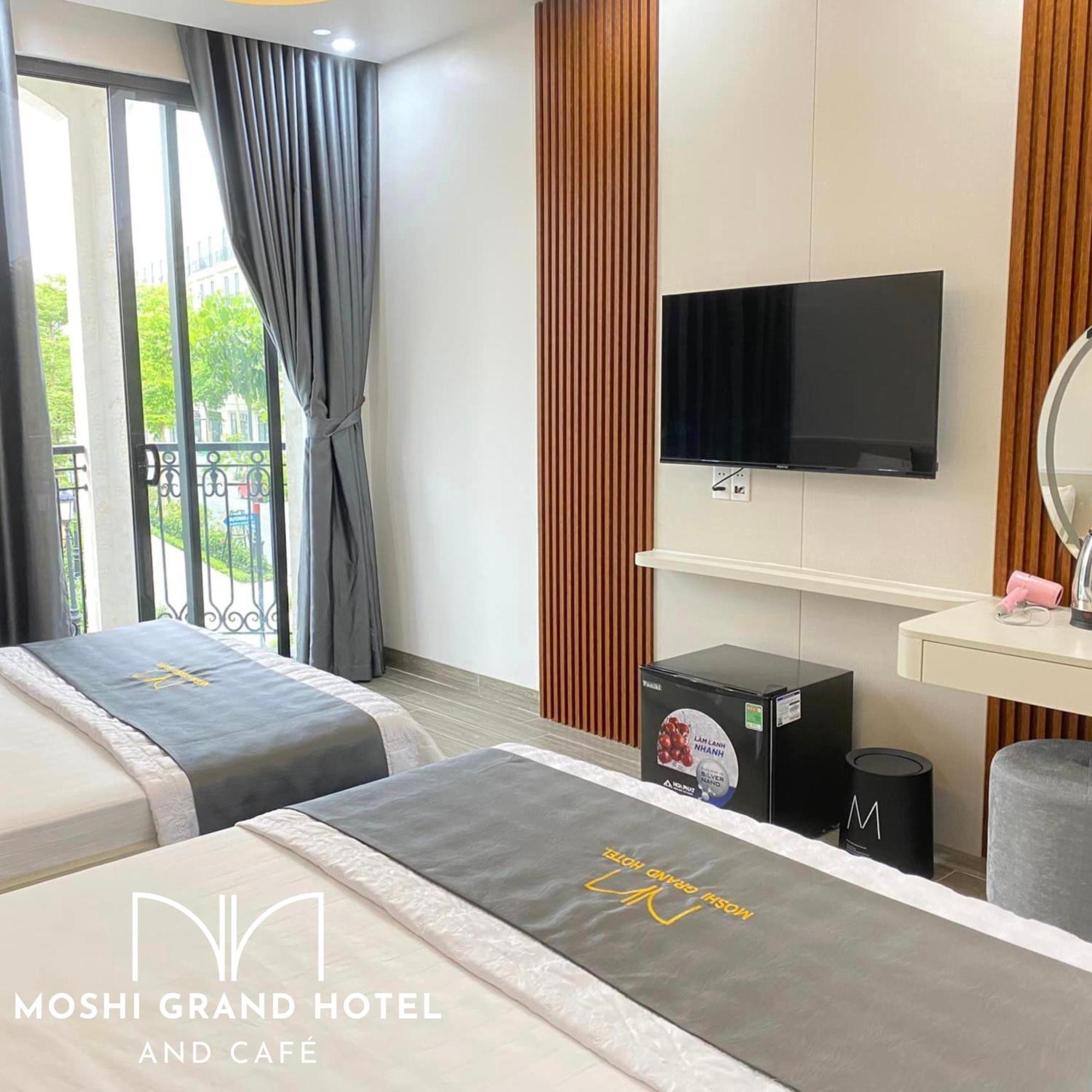 Moshi Grand Hotel Sam Son Bagian luar foto